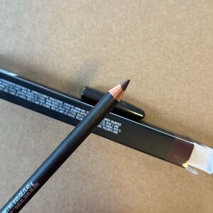 MAC Cosmetics - Lip Pencil - Chestnut - BRAND NEW